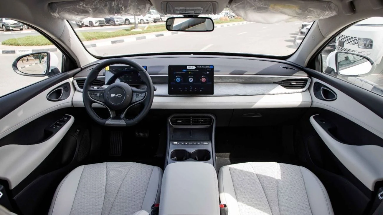 
BYD Seal 05 DM-i 128KM LUXURY EDITION plné									
