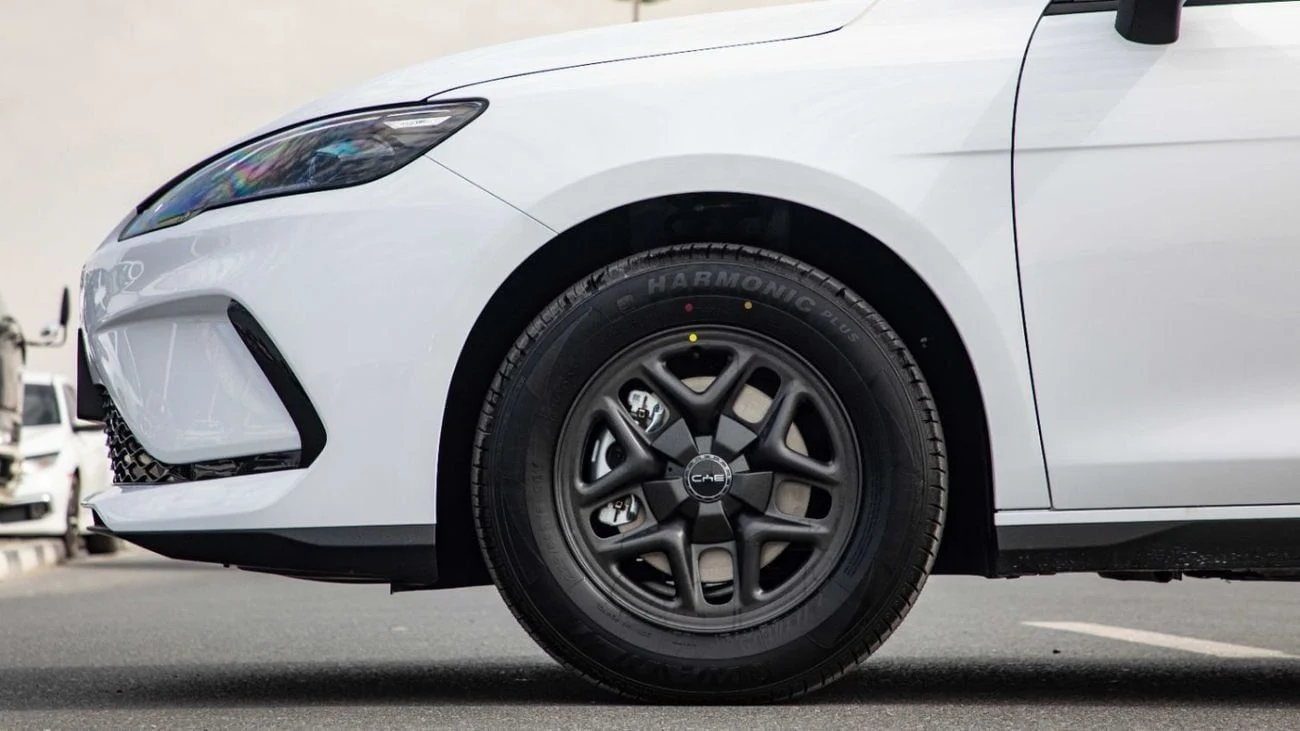 
BYD Seal 05 DM-i 128KM LUXURY EDITION plné									